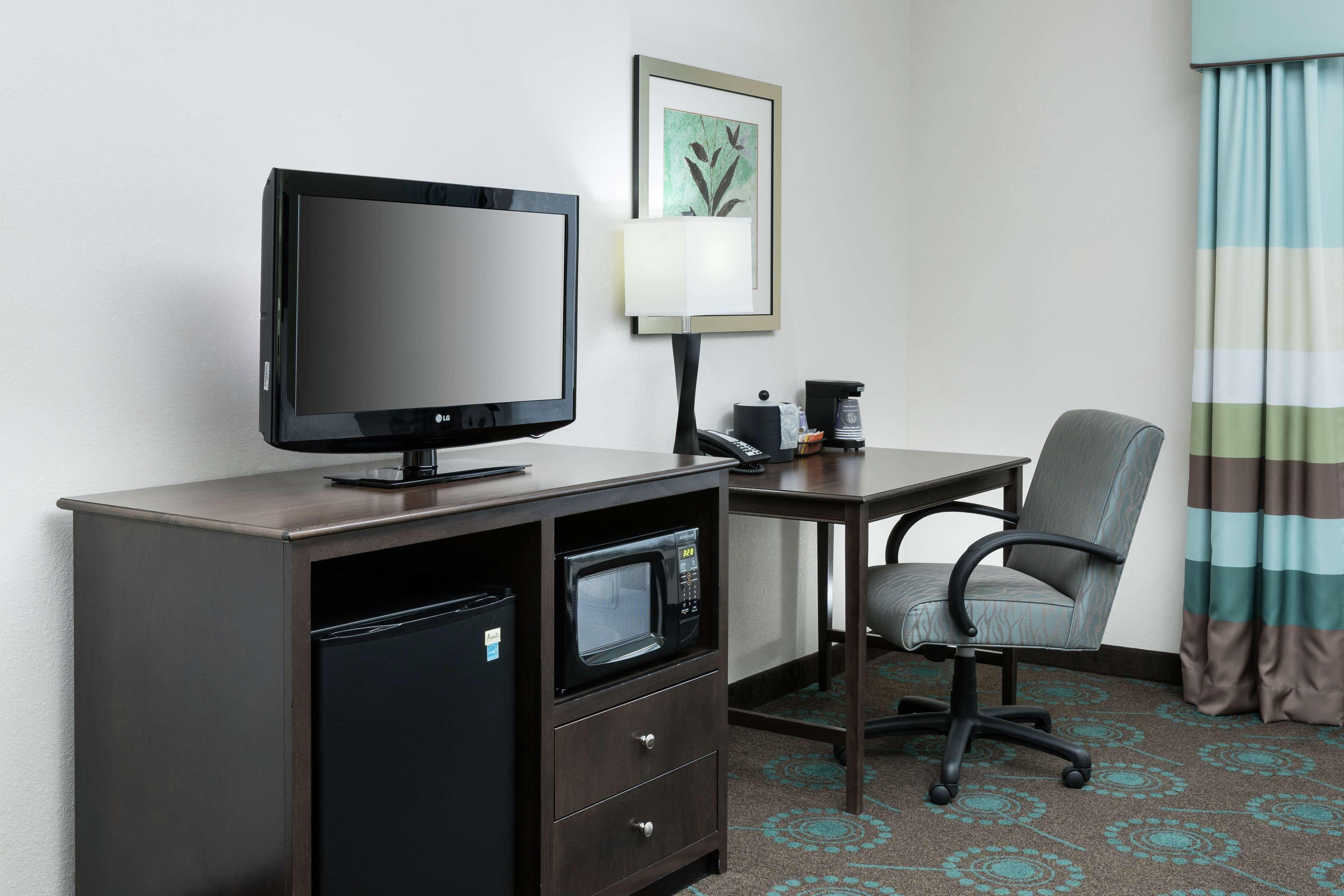 Hampton Inn & Suites Huntsville Research Park Area Buitenkant foto