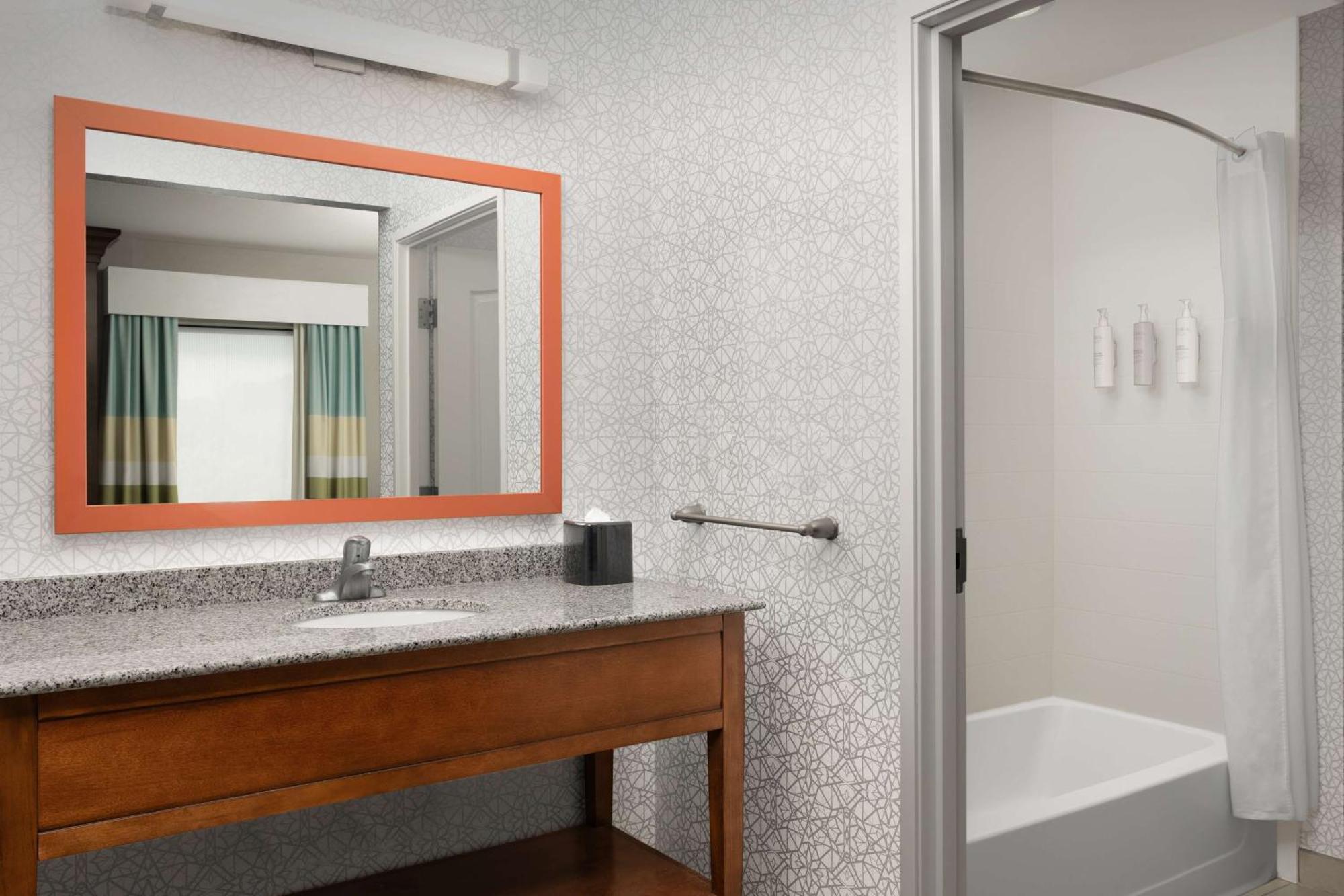 Hampton Inn & Suites Huntsville Research Park Area Buitenkant foto