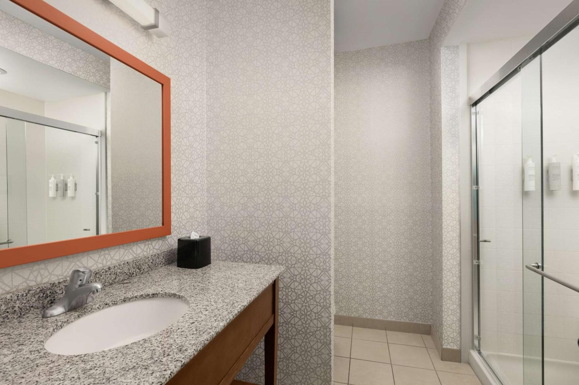 Hampton Inn & Suites Huntsville Research Park Area Buitenkant foto