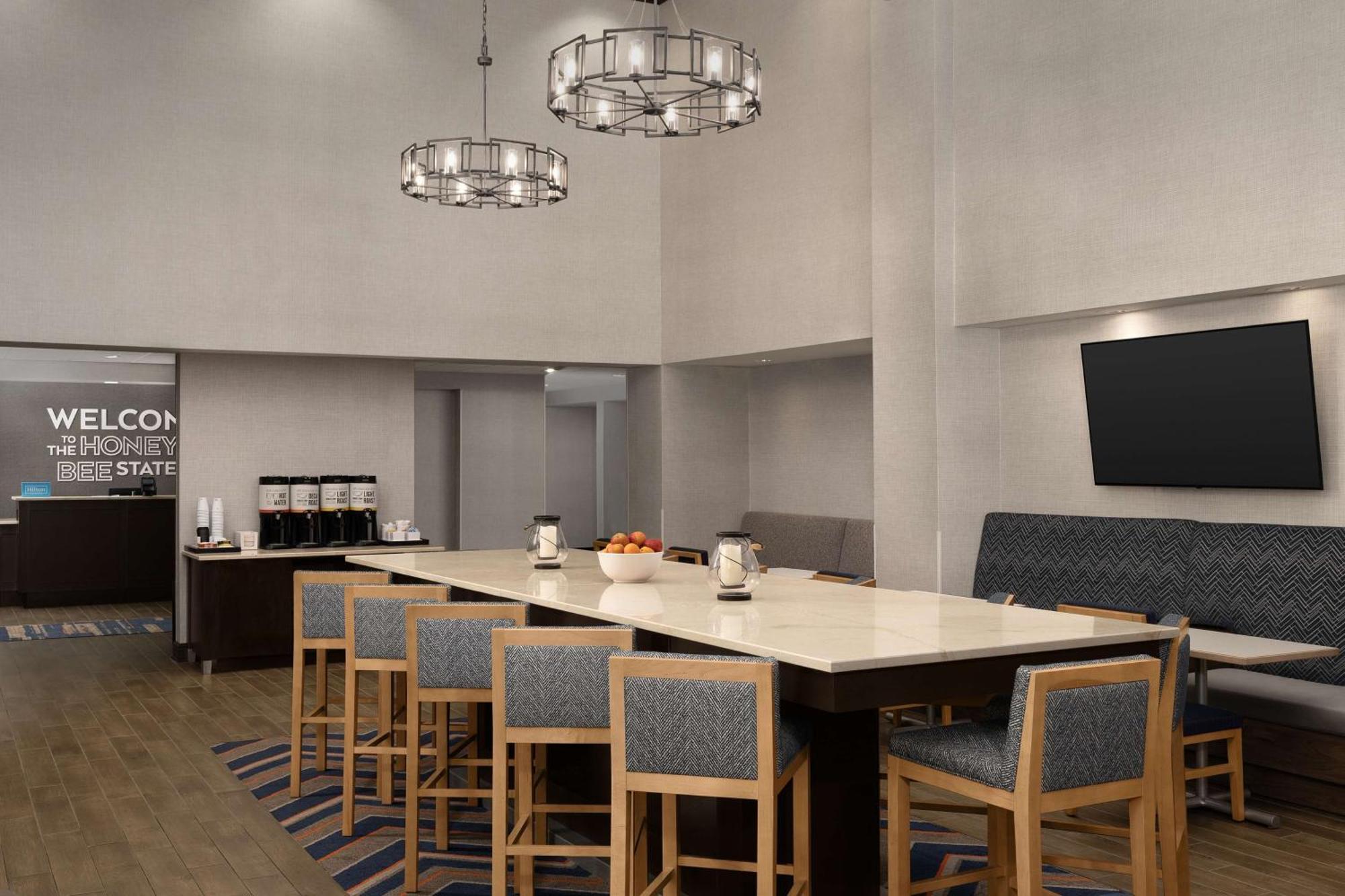 Hampton Inn & Suites Huntsville Research Park Area Buitenkant foto